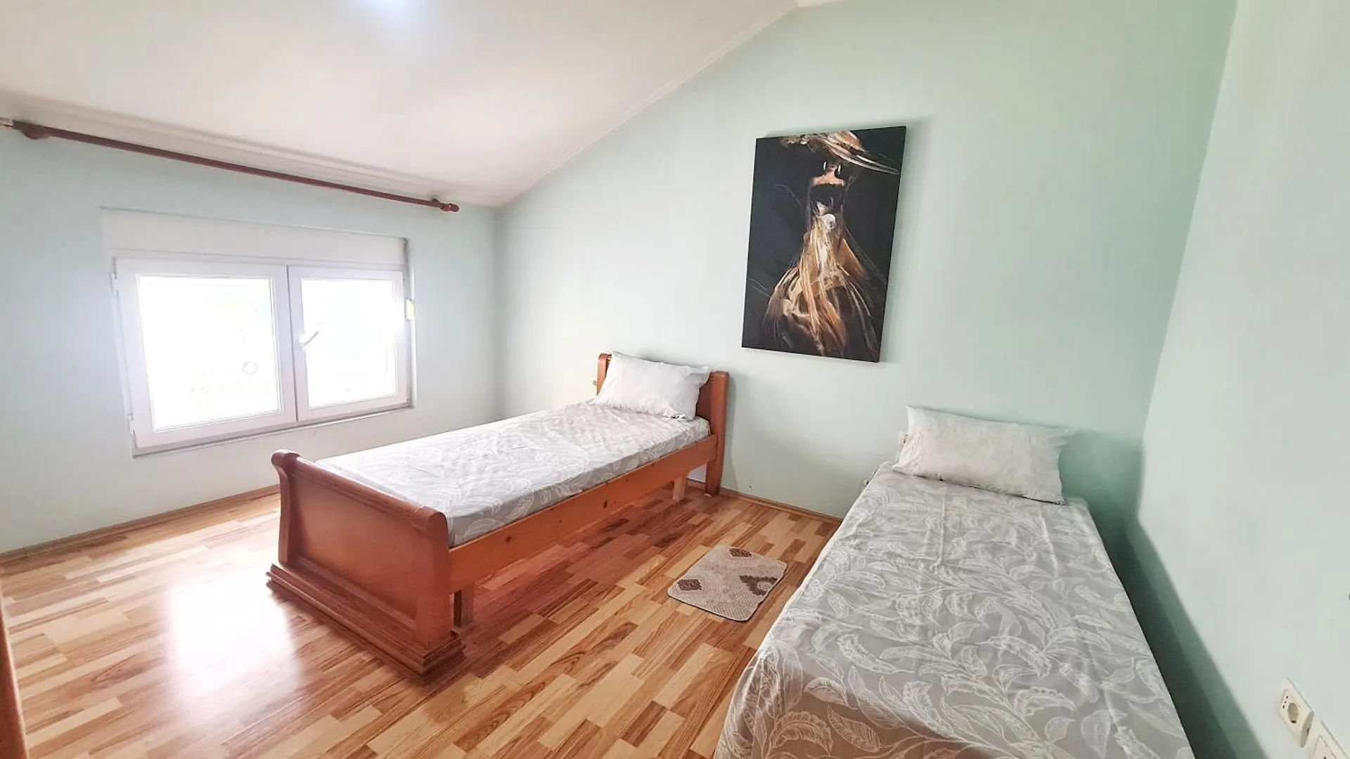 2Nicevilla Shkoder